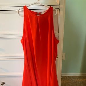Red Gianni Bini dress